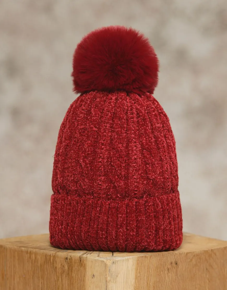 Bonnet pompon rouge