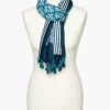 Foulard bleu imprimé