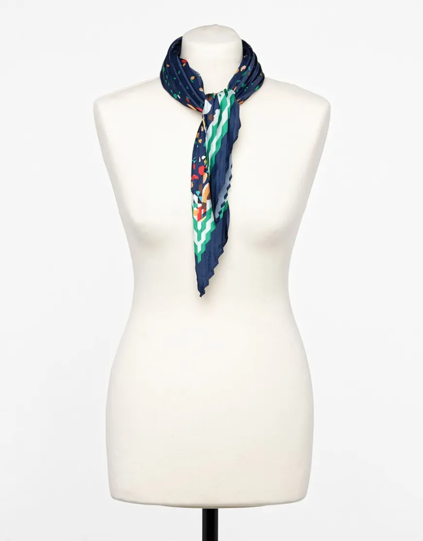 Foulard carré plissé bleu