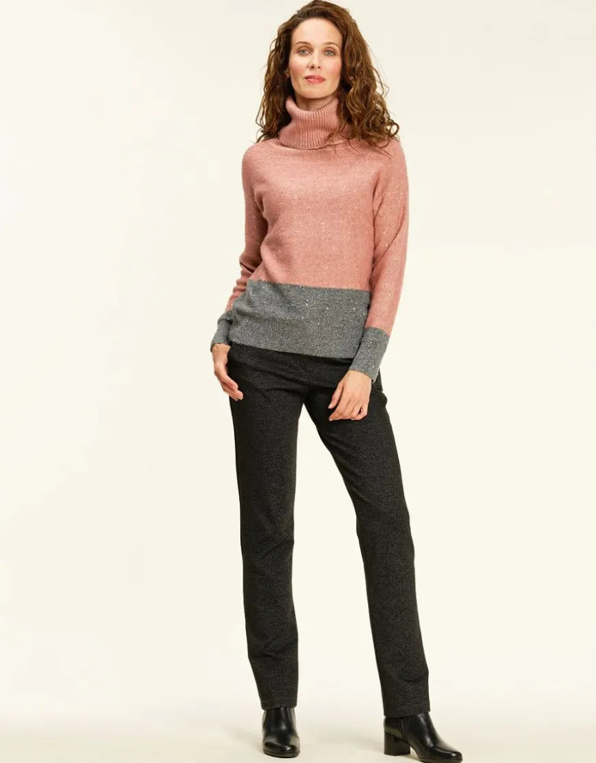 Pull ample col roulé rose