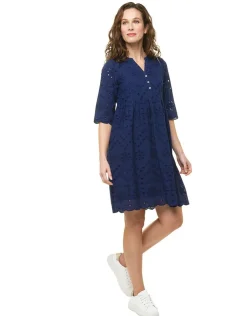 Robe bleu broderies
