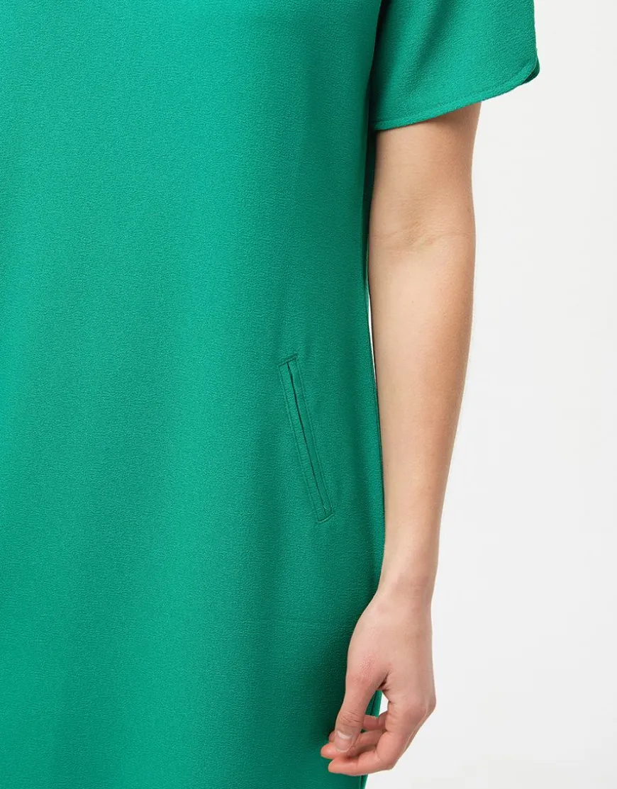Robe chic crêpe vert
