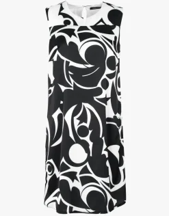 Robe chic noire en satin