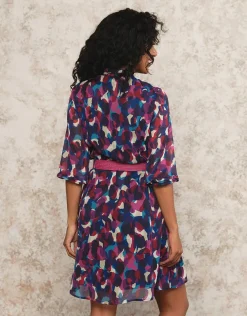 Robe chic violet motif