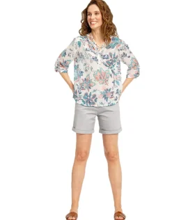 Short gris pour l'été