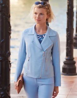 Veste chic bleu ciel